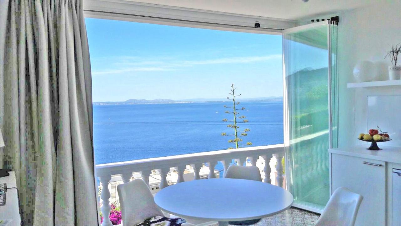 Breathtaking Costabrava Seaview Apartment 5M Beach - Casa Artevida Roses Ngoại thất bức ảnh